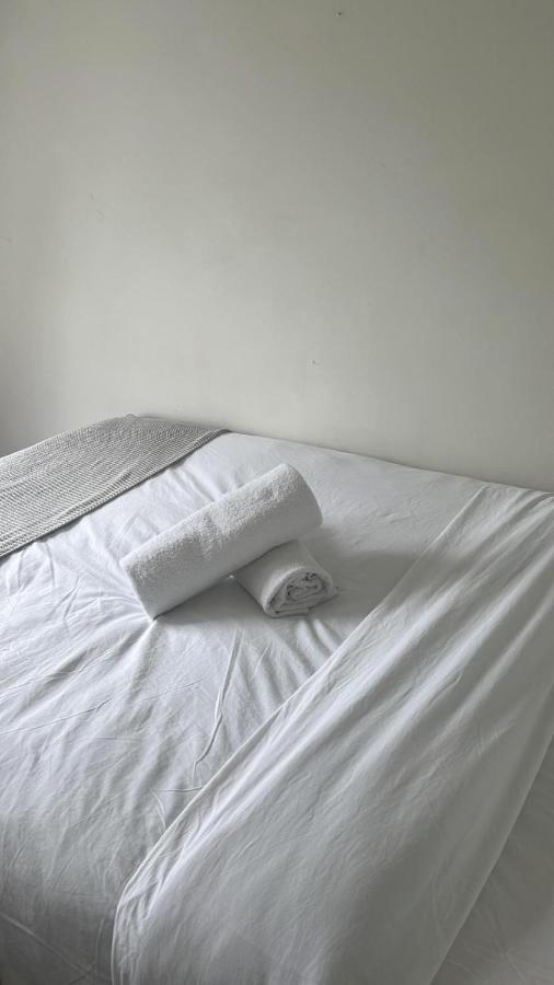 Streatham Rooms Лондон Экстерьер фото